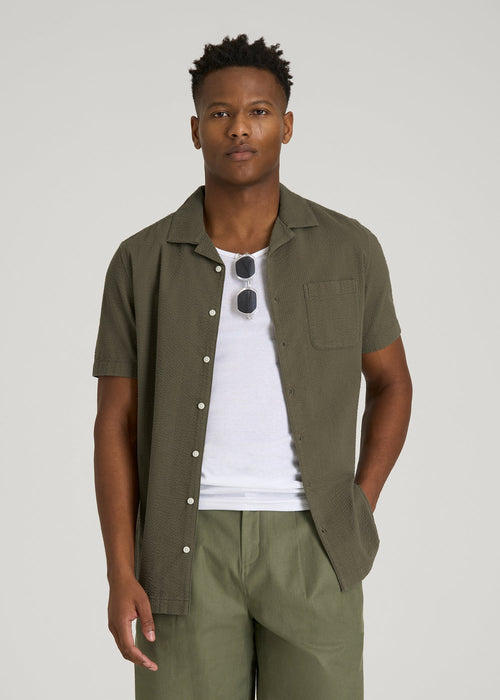 Seersucker Camp Collar Short Sleeve Shirt for Tall Men in Olive