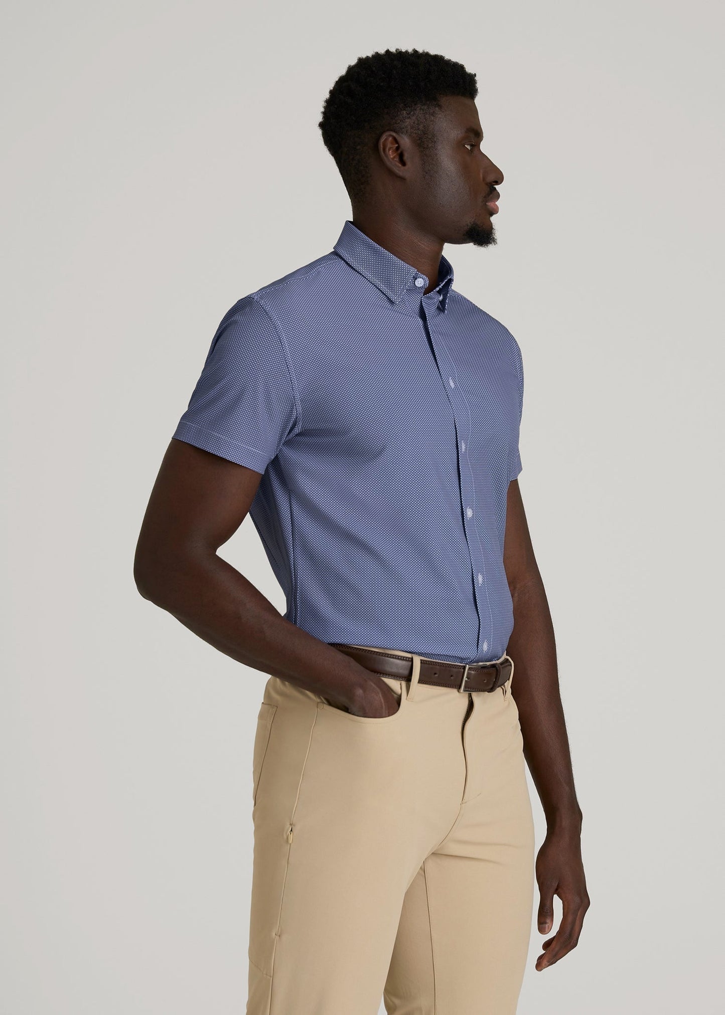 Short Sleeve Traveler Stretch Button Shirt for Tall Men in Royal Blue Geometric