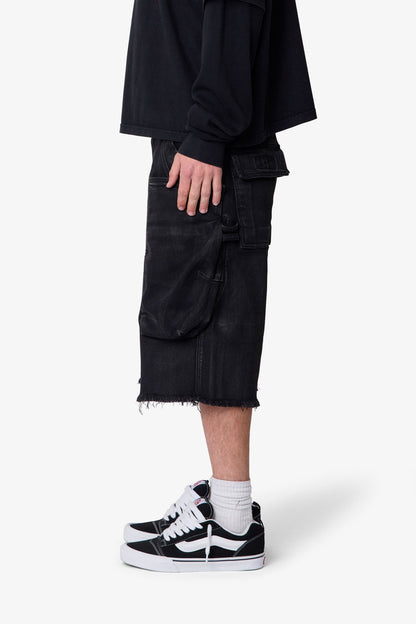 Baggy Waxed Cargo Shorts - Black