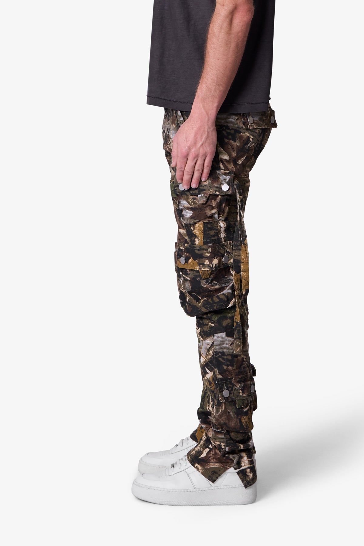 D152 Cargo Straight Denim - Hunter Camo
