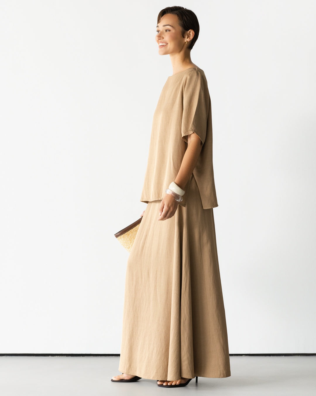 Esther Boxy Tee | Beige