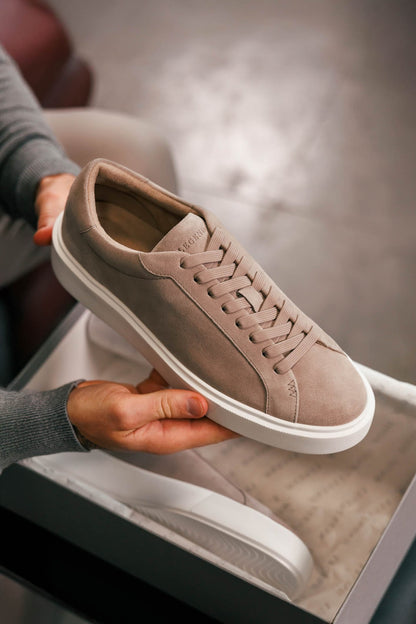 SUEDE TRAINER - BEIGE